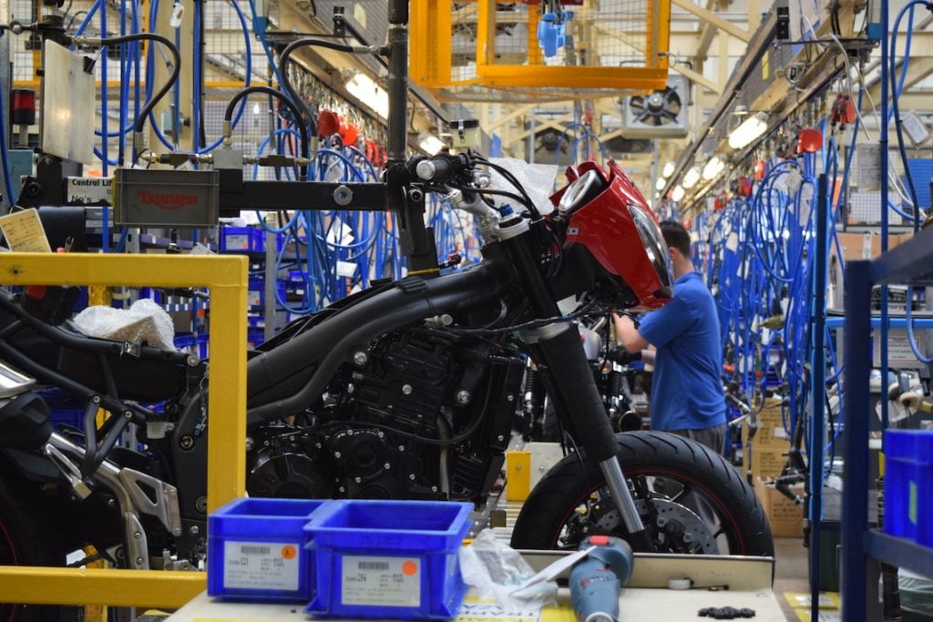 assembly-of-tiger-sport-issue-23