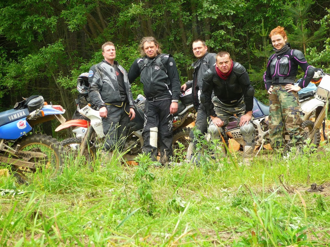 group-shot-issue-24