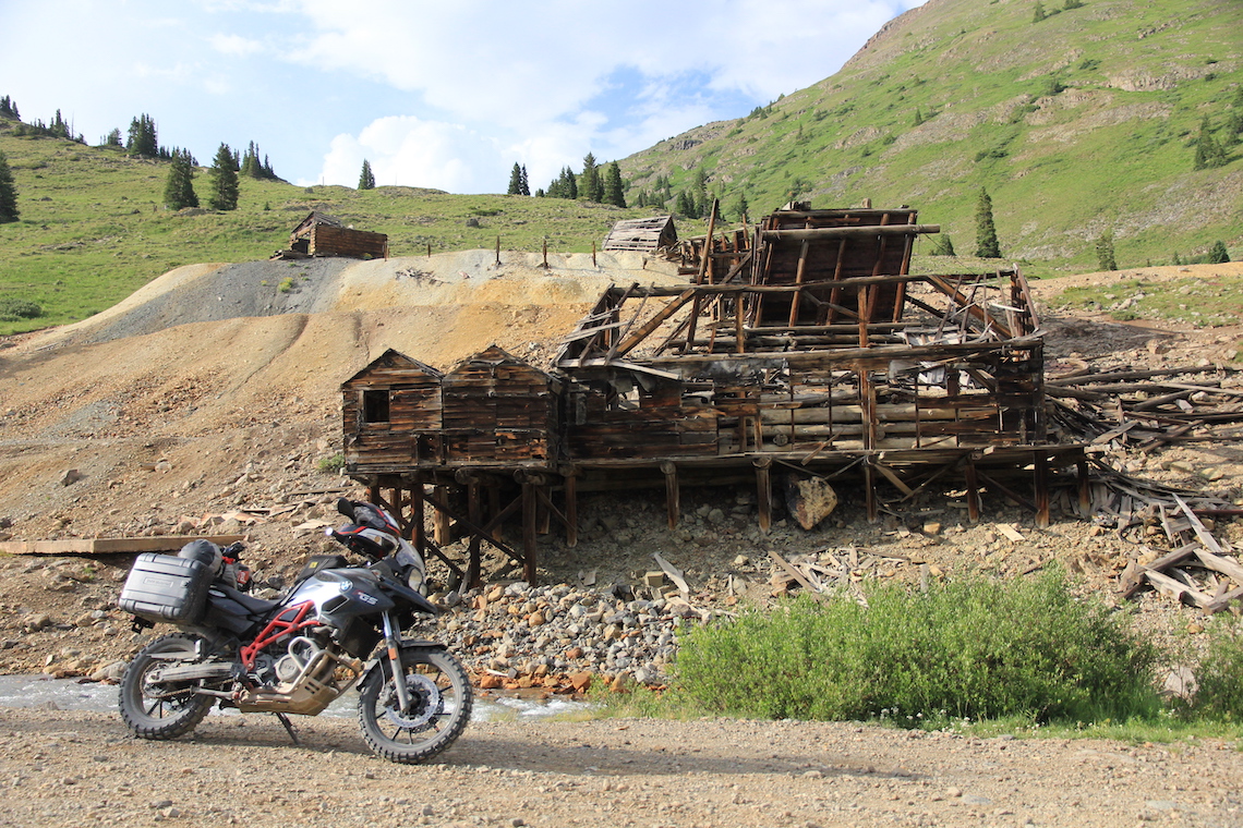 motorbike-hut-colorado-issue-42