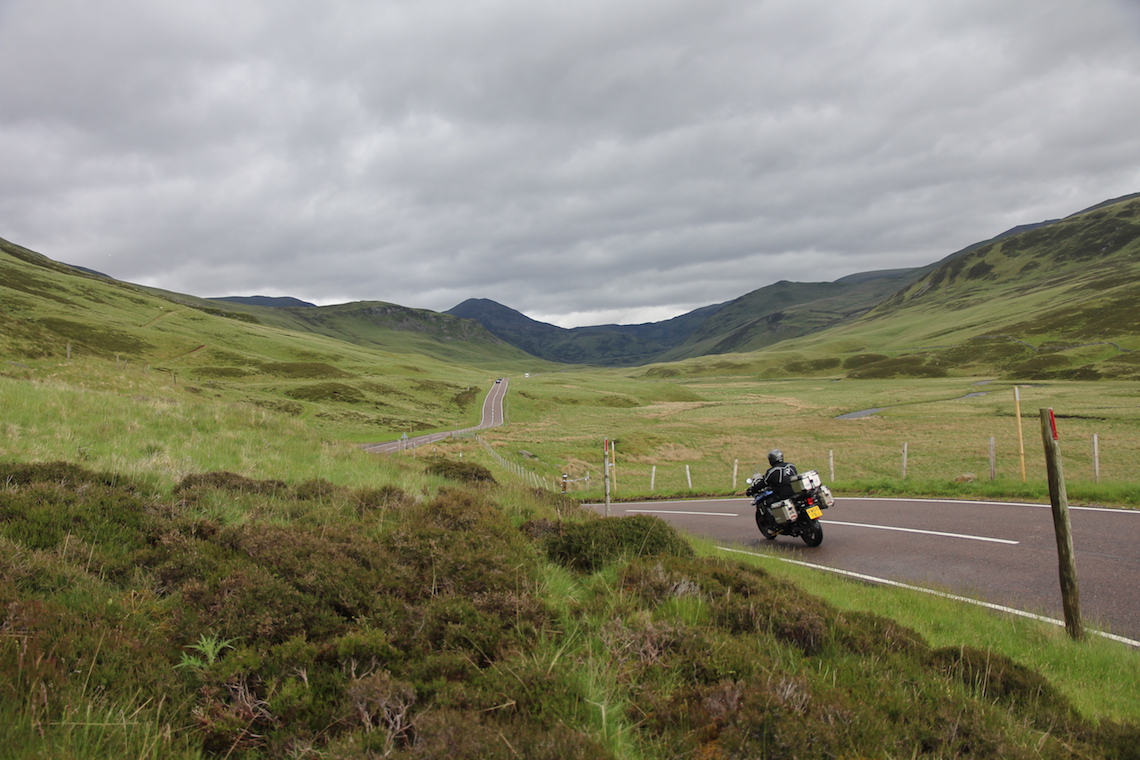 motorcycle-glen-shee-road-issue-42