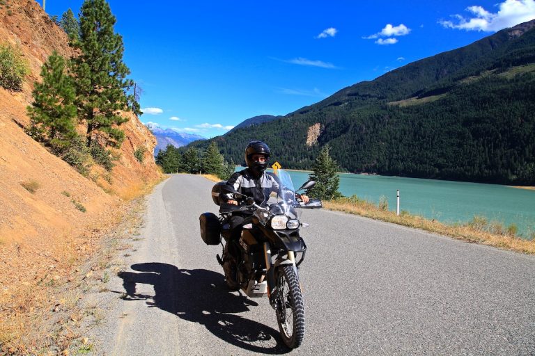 motorcycle-lake-road-issue-31