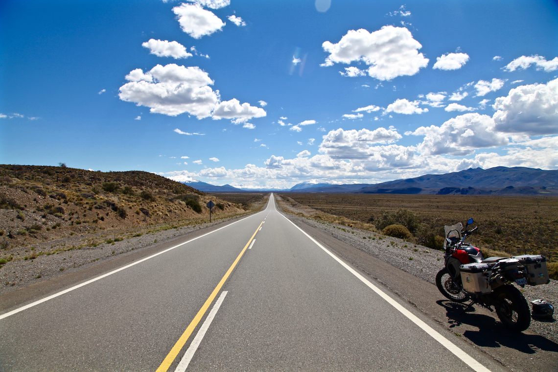motorcycle-long-road-issue-39