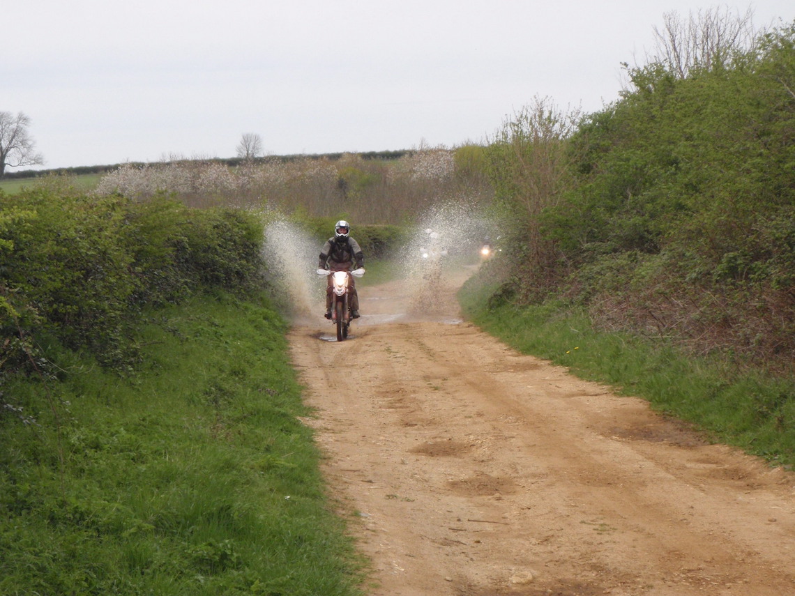 motorcycle-splash-issue-23