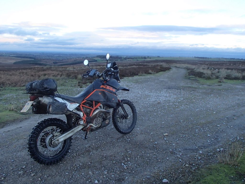 motorcycle-static-issue-34