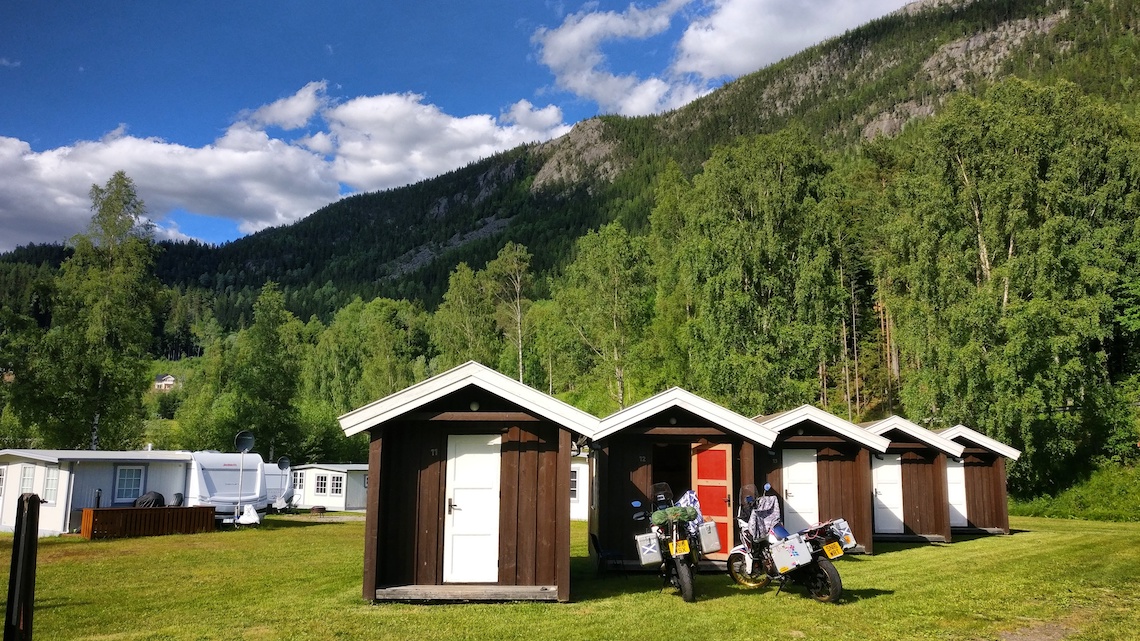 norway-hytte-issue-42