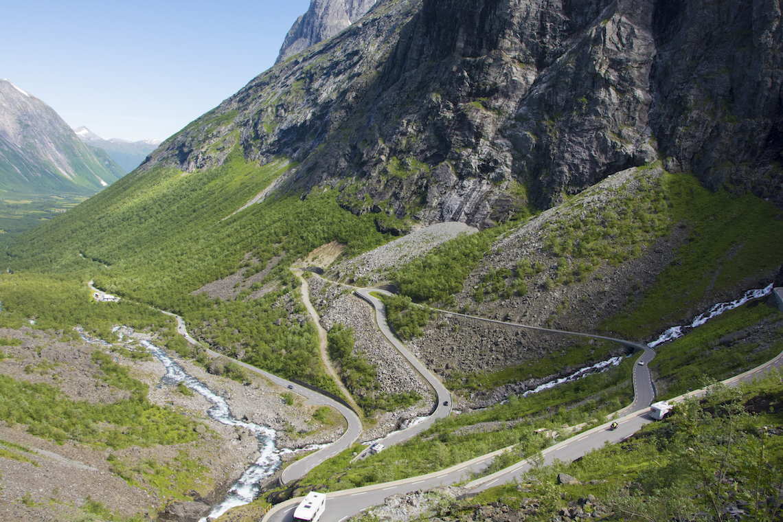 norway-trollstigen-issue-42