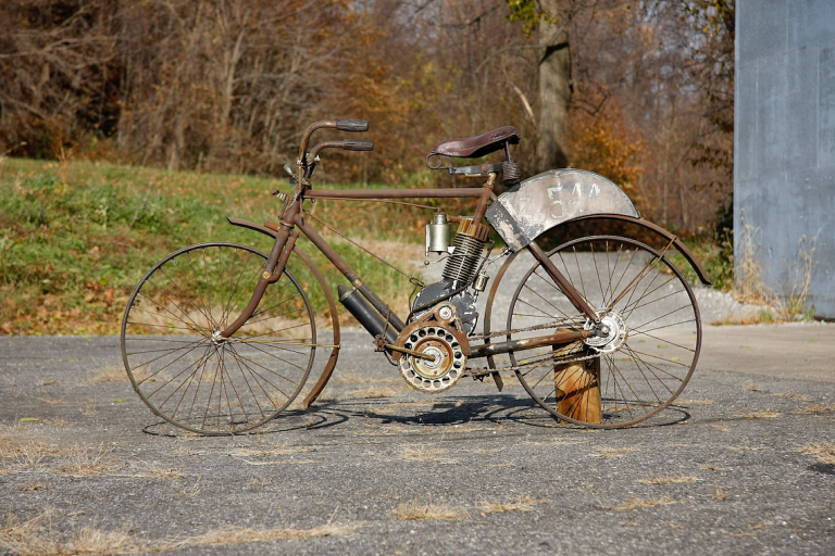 Indian-Camel-bike-issue-9