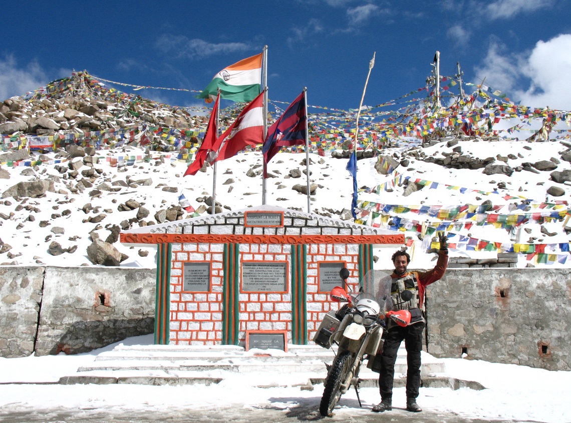 Conquering Khardung Pass at 5,358m