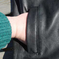 KNOW Small pockets