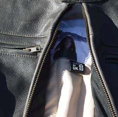 RICHA Zip Baffle