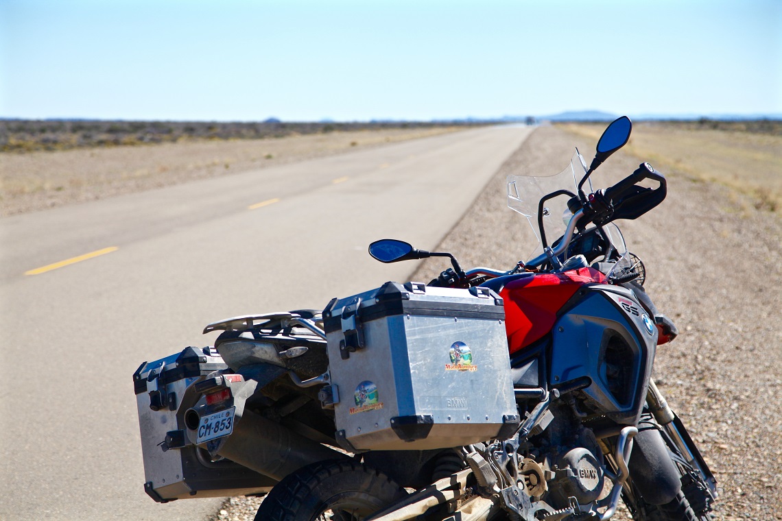 Ruta 40 stretching all the way to the horizon without a single bend in the road