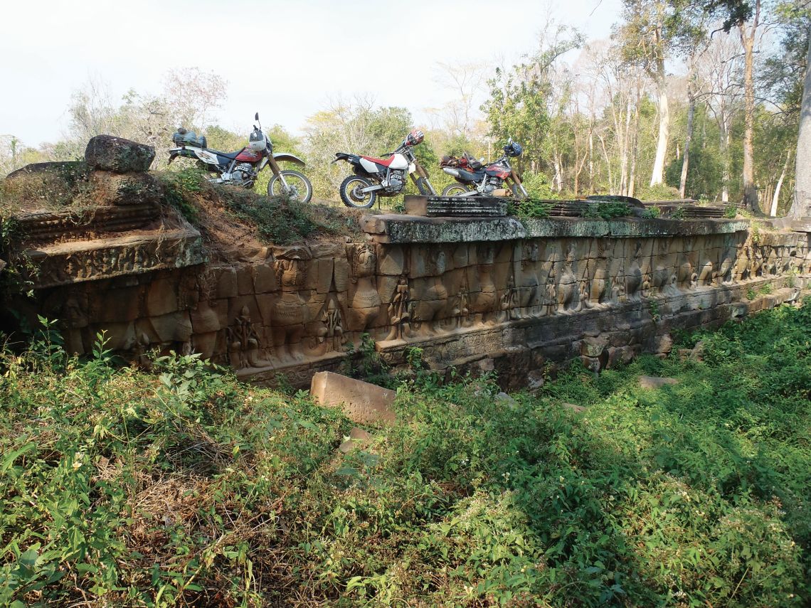 Temple-Bridge