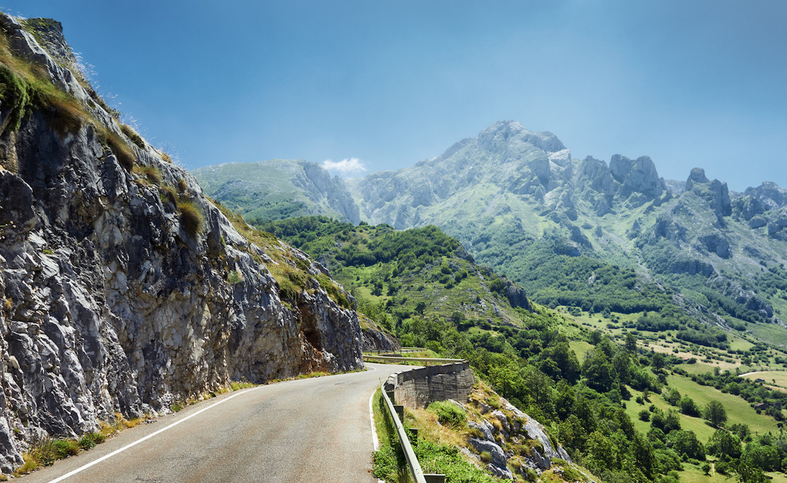 motorcycle routes in northern spain picos de europa