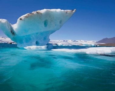 ABR3-iceland-iceburg-lagoon