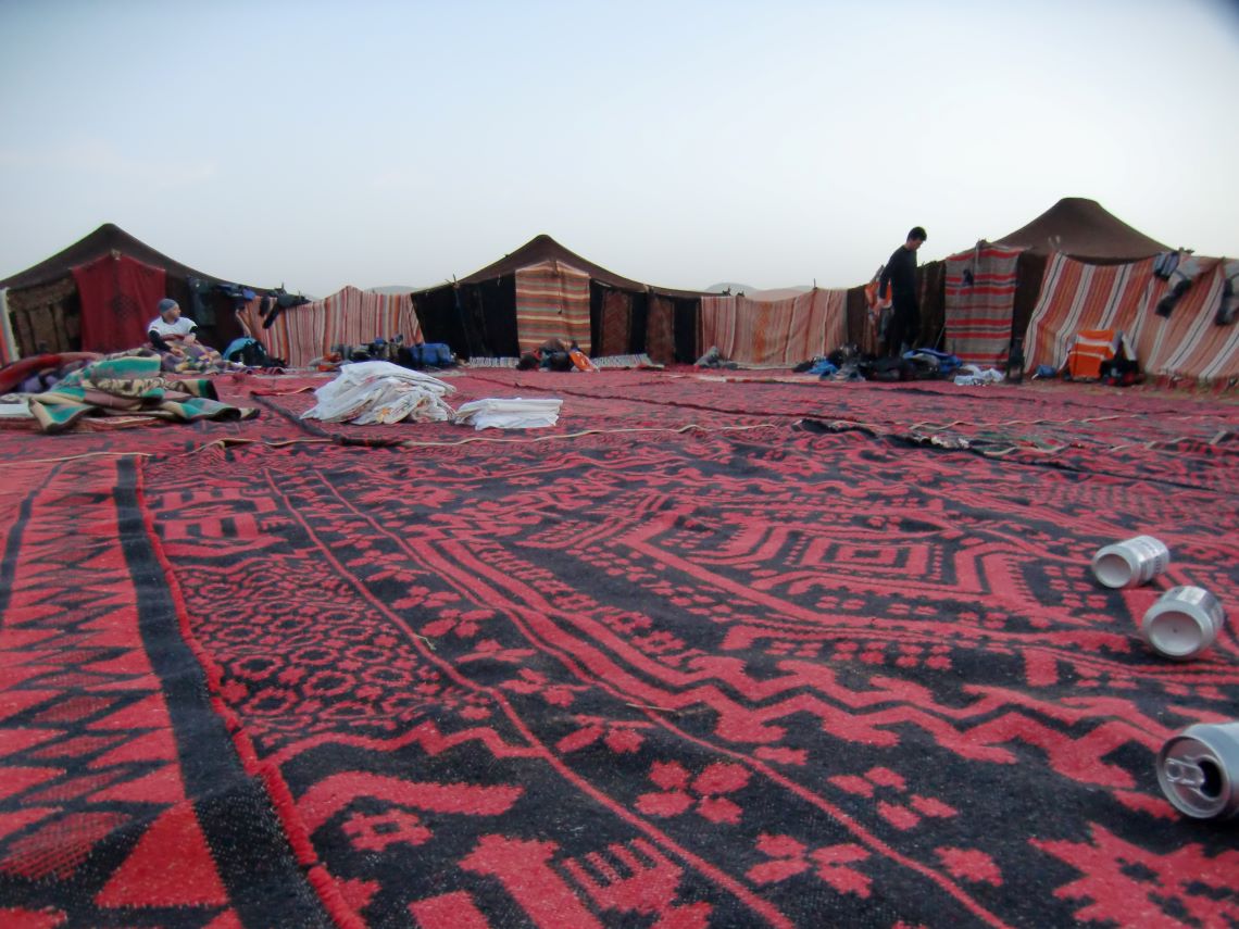 Morocco-food-camping-tents