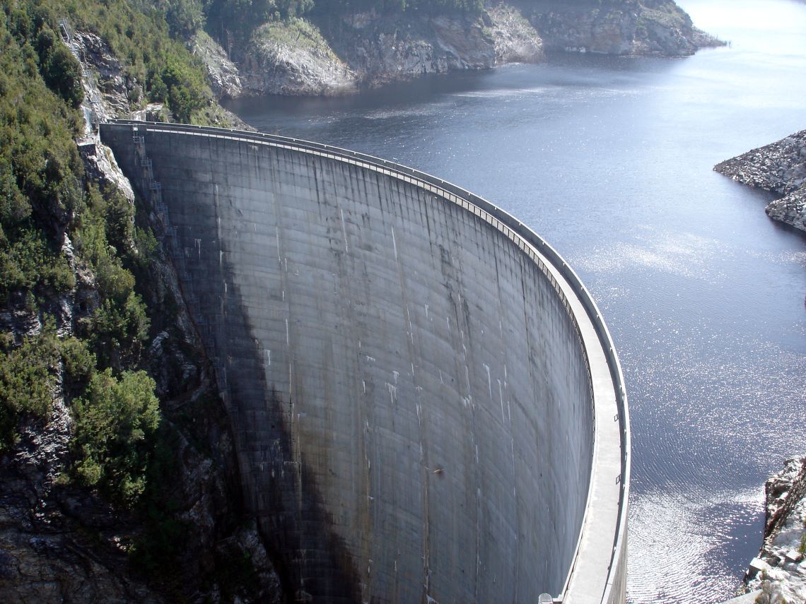 Tasmania-gordon-dam