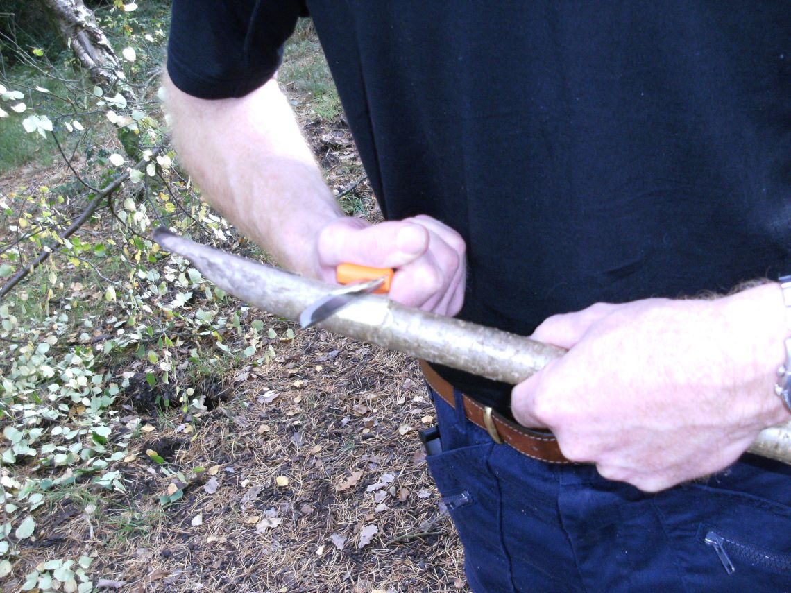 safe-cutting-backhand-power-cut