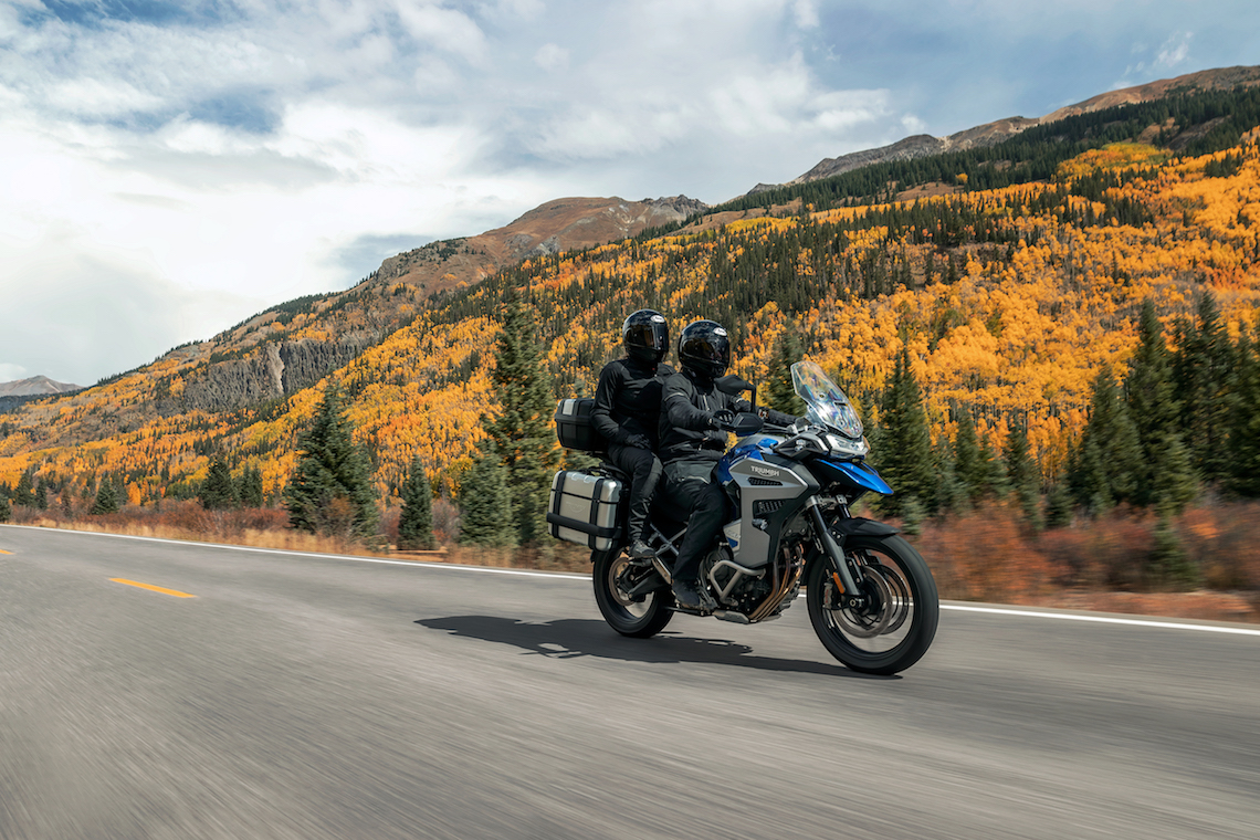 Tiger 1200 riding