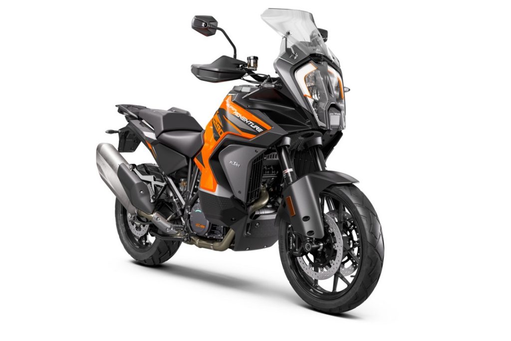 KTM 1290 SUPER ADVENTURE S_Studio_front right