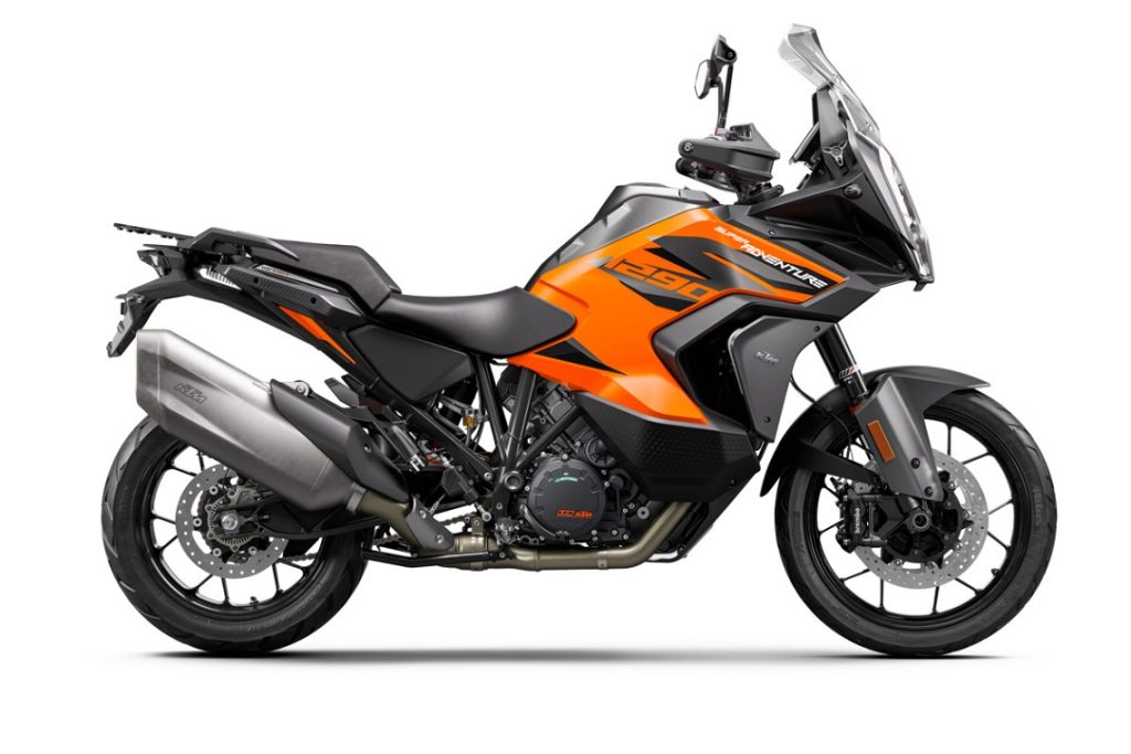 KTM 1290 SUPER ADVENTURE S_Studio_right