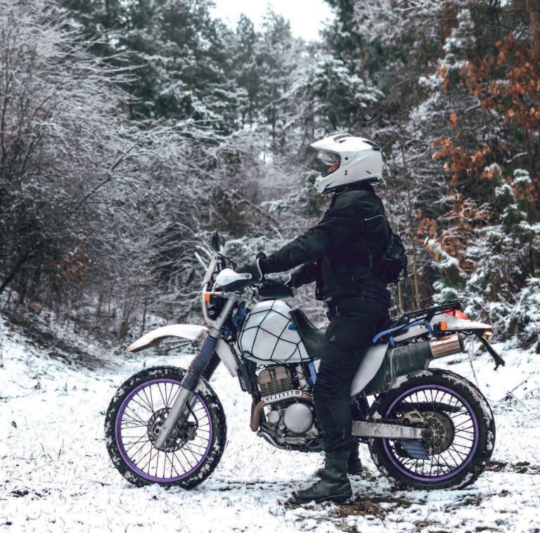 WinterglovesFeature