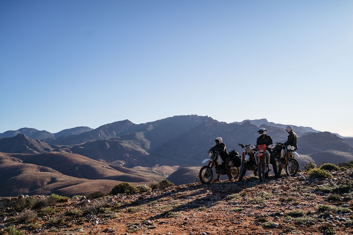 collection of ‘90s trail bikes