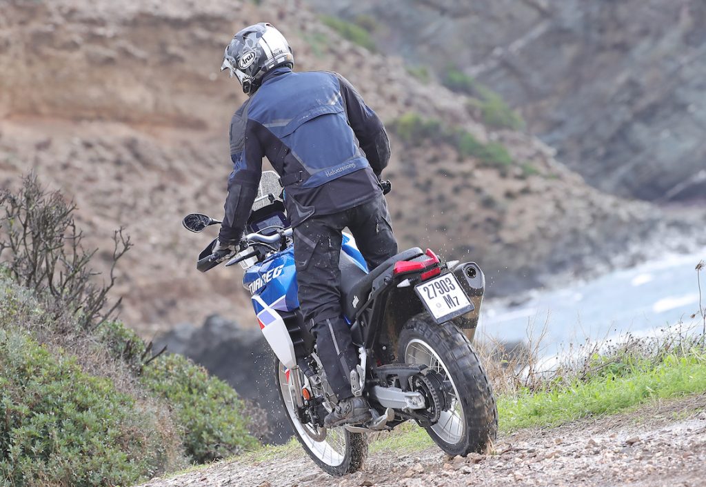 MORA JACKET