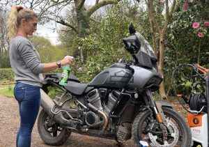 This is why you need to keep your motorbike clean