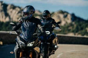 This is why the SHARK EVO-GT has solved the problem with flip-front helmets