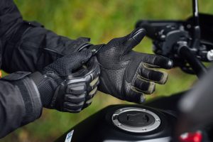 The ABR guide to summer riding gloves